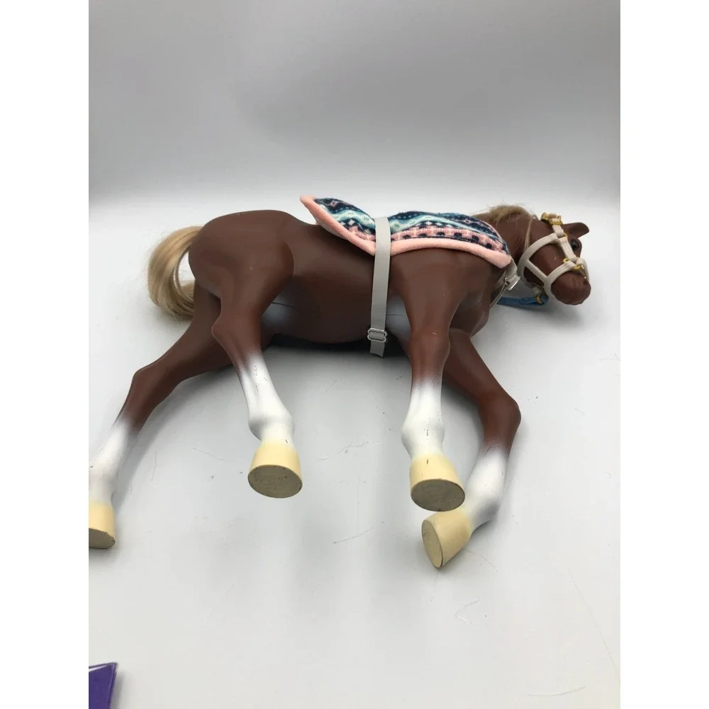 Our Generation Battat‎ Quarter Horse Brown w/ Blonde Mane Plastic  w/ Saddle 12